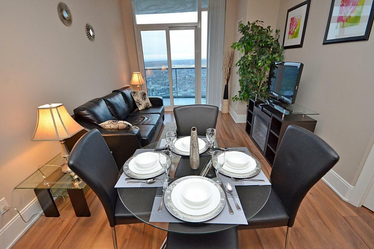 Urban Furnished Suites - Mississauga Eksteriør billede