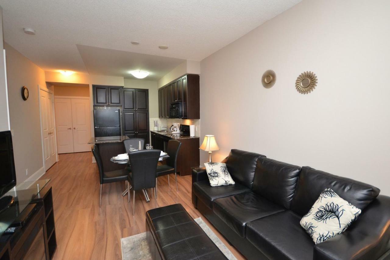 Urban Furnished Suites - Mississauga Eksteriør billede